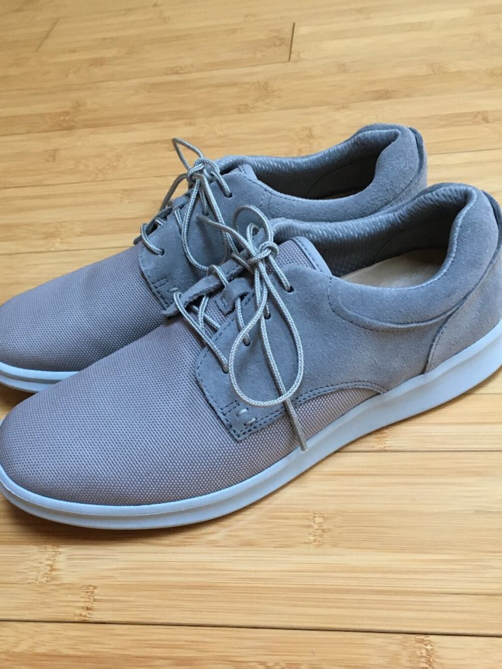 NWOT UGG enerG Men’s Hepner Ballistic Trainer Gray Sneakers